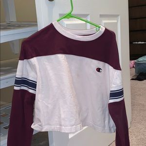 Comfy and cozy Cropped champions long sleeve!